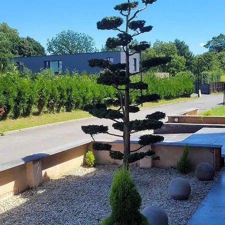 D 'hotes Dans De Luxe ホームステイ